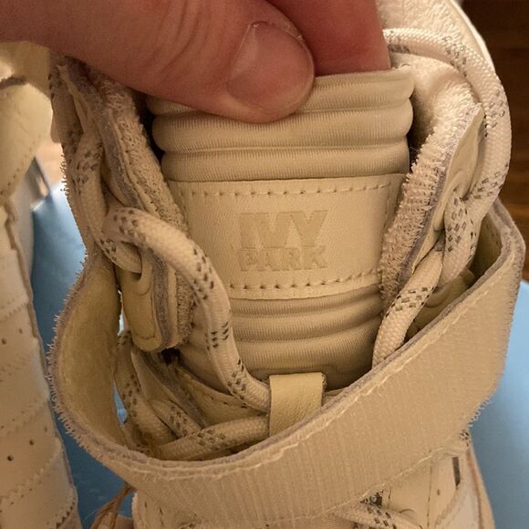 Adidas x Ivy Park Forum Mid Unisex - Picture 12 of 13